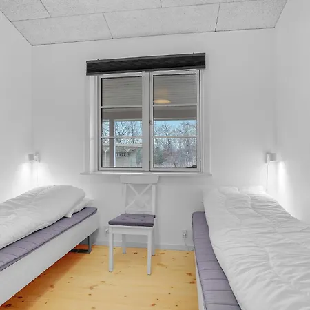 3 Bedroom Cozy In *