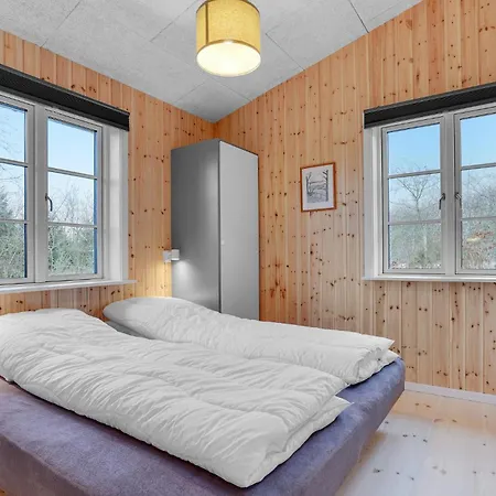 3 Bedroom Cozy In